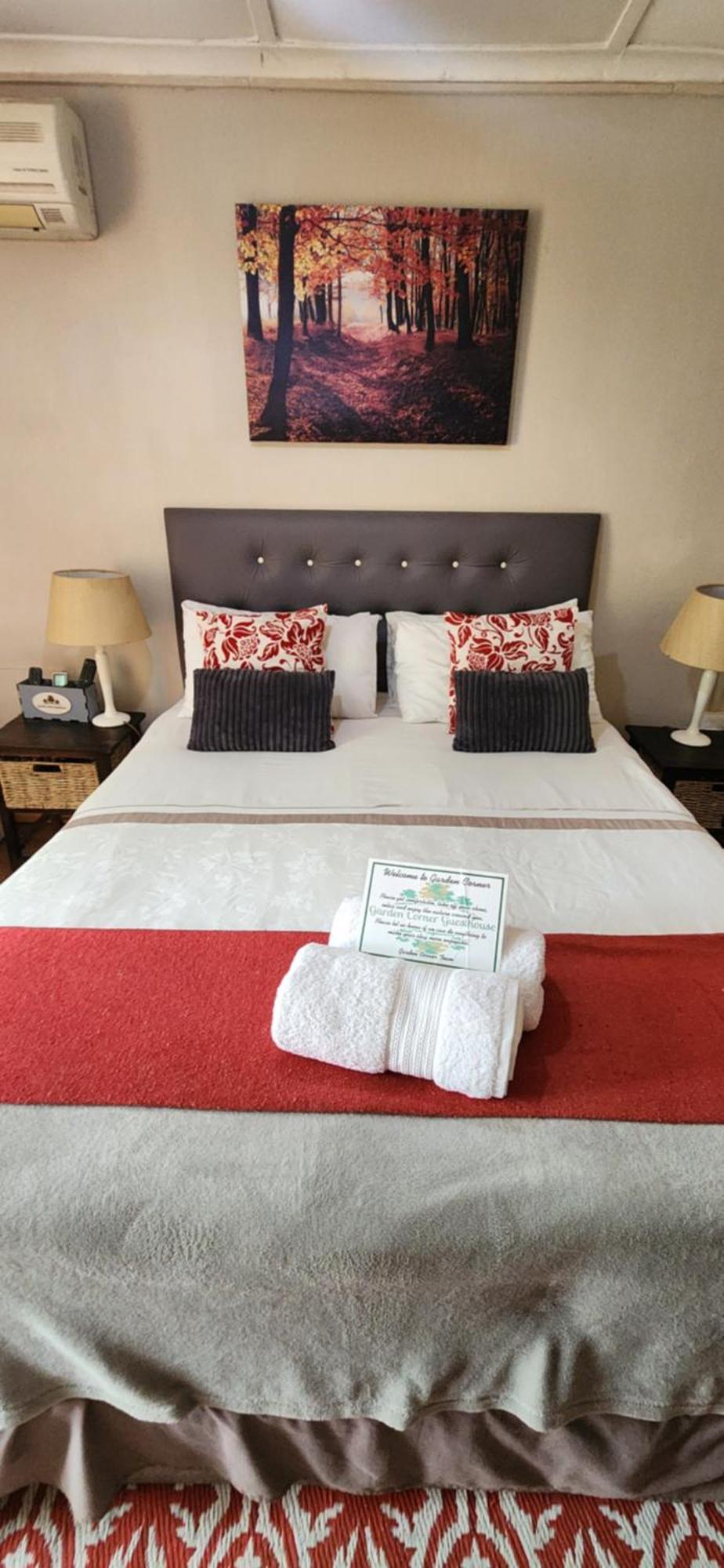 Garden Corner Guesthouse Бофорт Уест Екстериор снимка